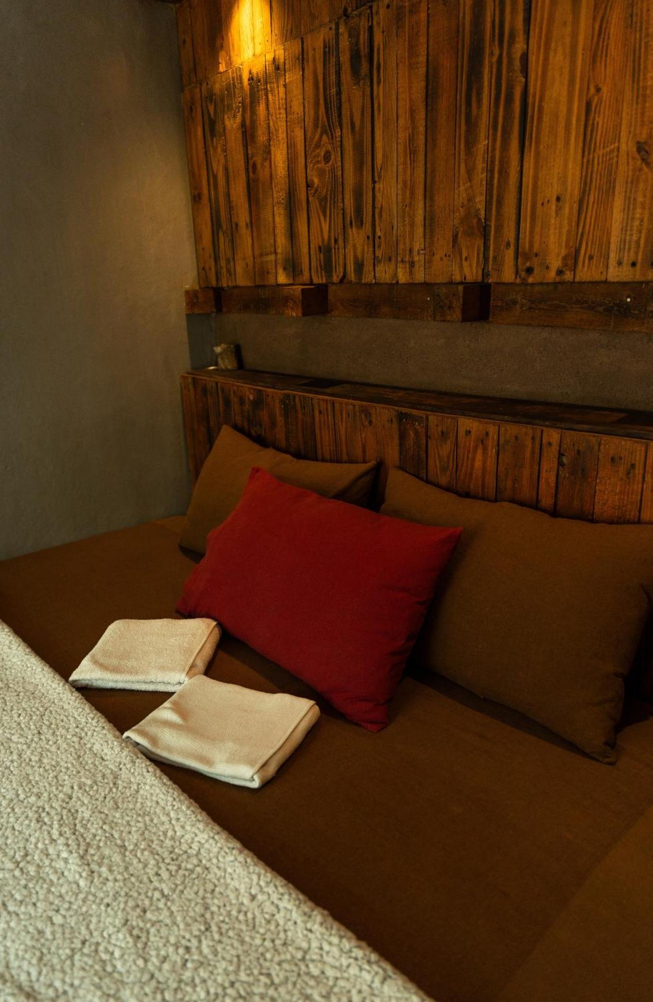 La Pinchi " Pinchi'S Bed " Hotel Gampola Eksteriør billede